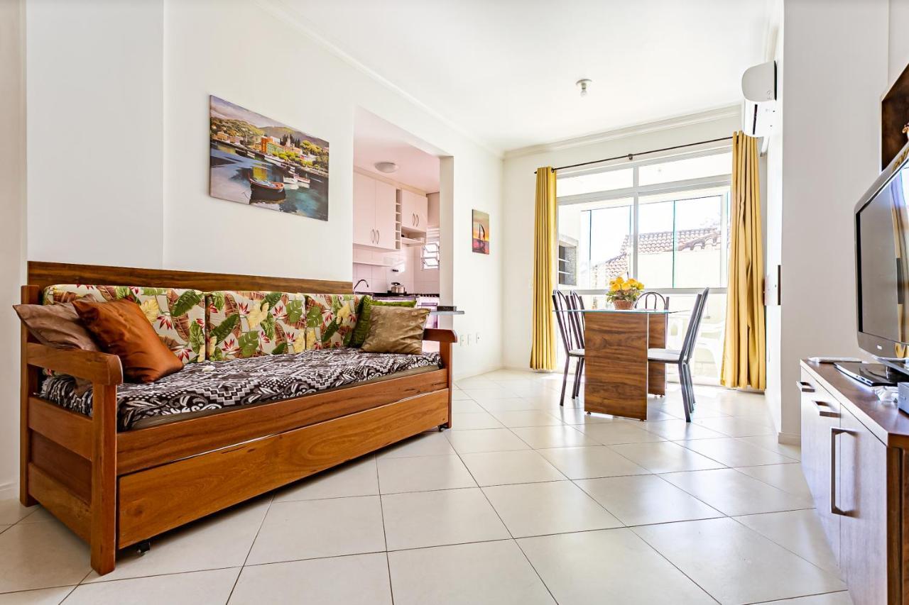 Apto 2 Suites, Ideal Para Familias, 30M Do Mar Florianopolis Exterior photo